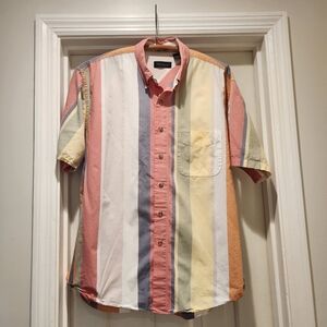 Van Heusen Salt Water Cotton Men's Large Over Easy Vertical Stripped Button Down